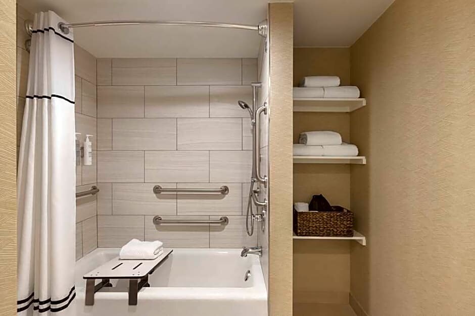 Двухместный номер Standard Embassy Suites by Hilton Deerfield Beach Resort & Spa