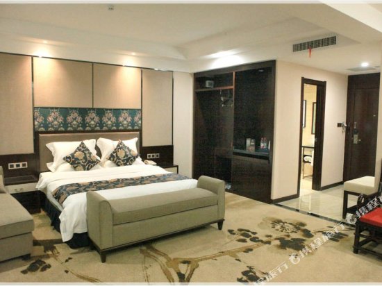 Deluxe suite Jin Sha Wan Grand Hotel