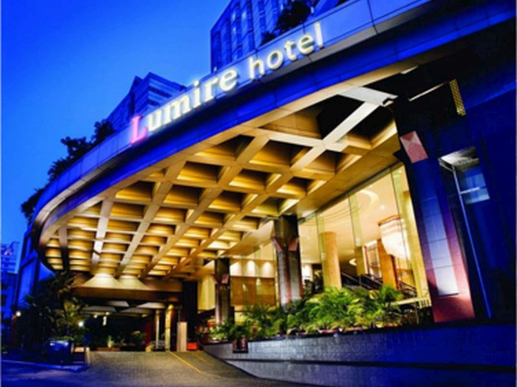Camera Deluxe Lumire Hotel and Convention Center