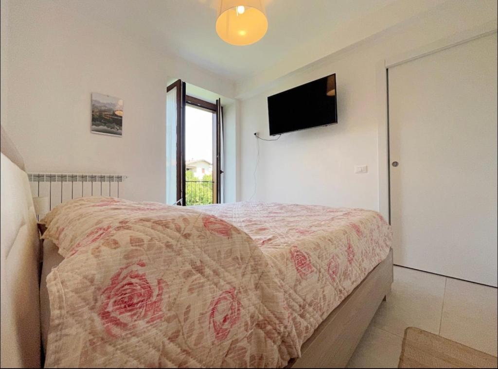 Appartamento con balcone affascinante a Cadorago Кадораго