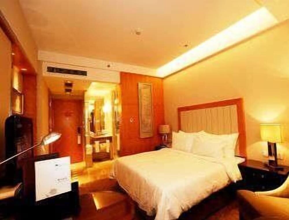 Deluxe Doppel Zimmer Ramada Casa Hotel