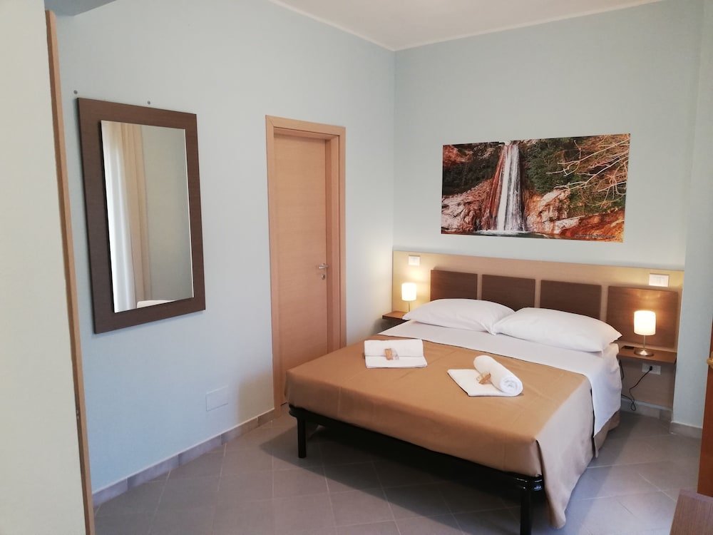 Standard Triple room with balcony Statera Hotel Village