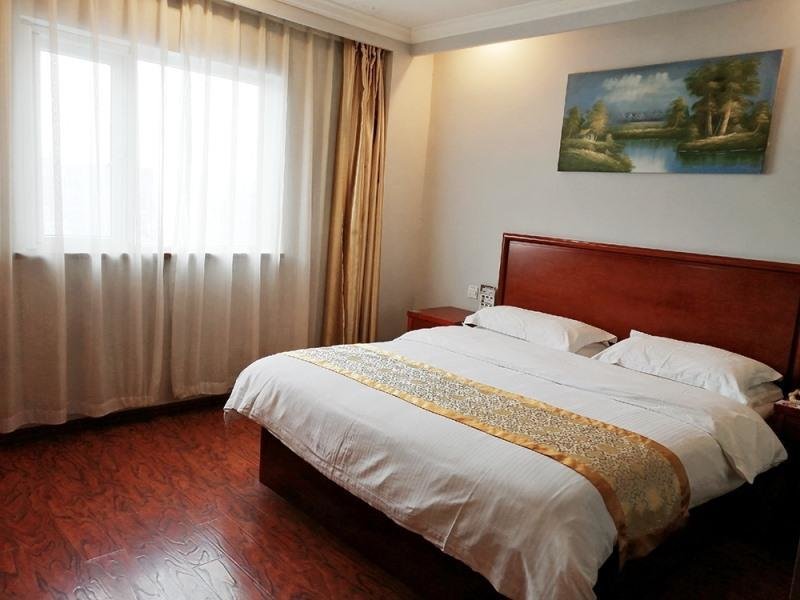 Двухместный номер Standard GreenTree Inn Shanghai Meilan Lake Hutai Road Express Hotel