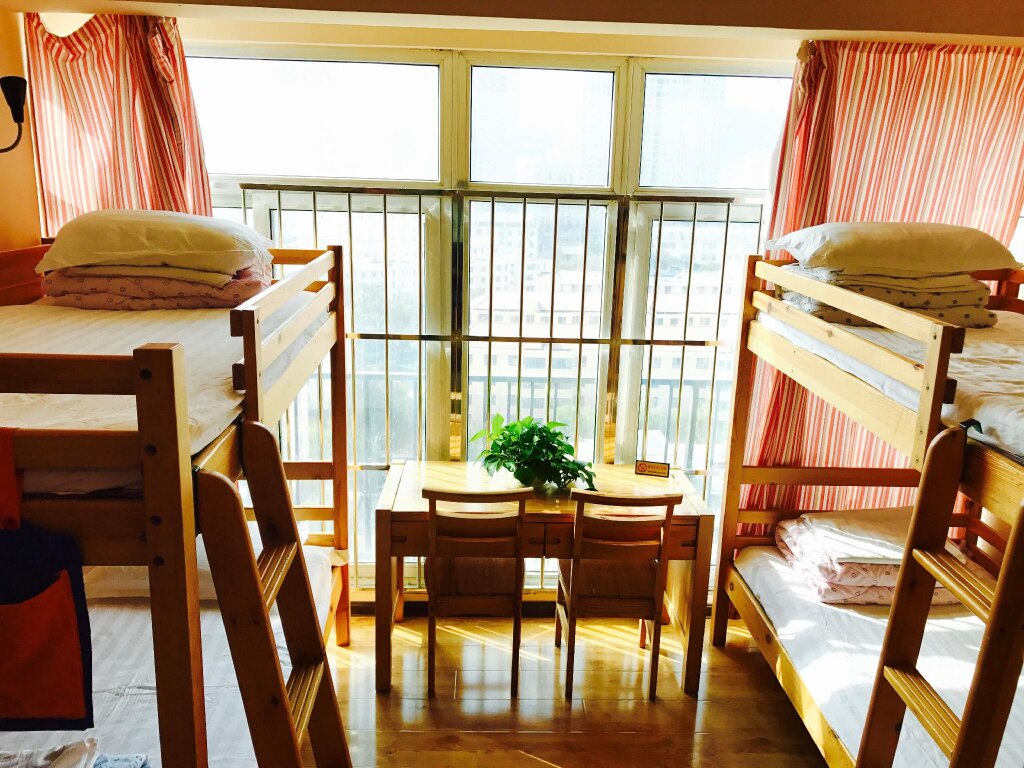 Кровать в общем номере (женский номер) LETE Hostel