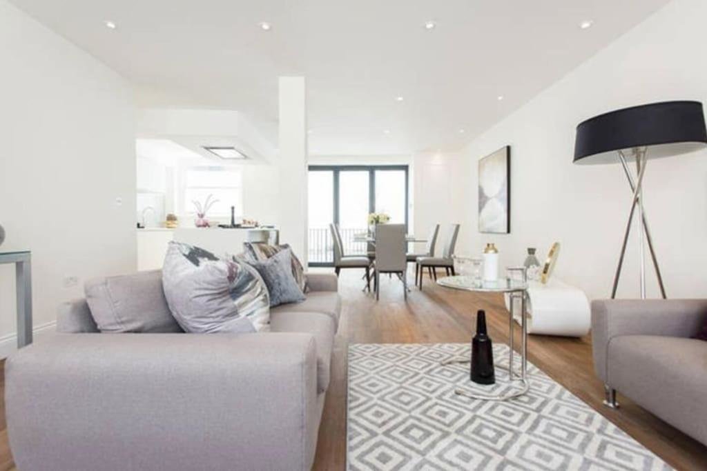 Коттедж Boutique 3 Bed Duplex close to Kings Cross
