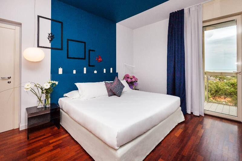 Classic Double room with balcony MarePineta Resort