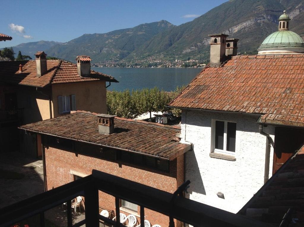 Студия с балконом Appartamenti I Giardini Di Villa Melzi