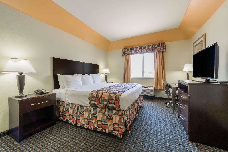 Standard chambre Days Inn & Suites by Wyndham Cleburne TX