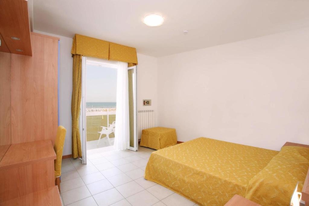2 Bedrooms Superior Apartment with sea view Hotel Villa Olga