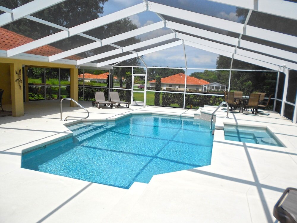 Cabaña Stylish Pool Close To Withlacoochee Bike Trail 3 Bedroom Home by Redawning