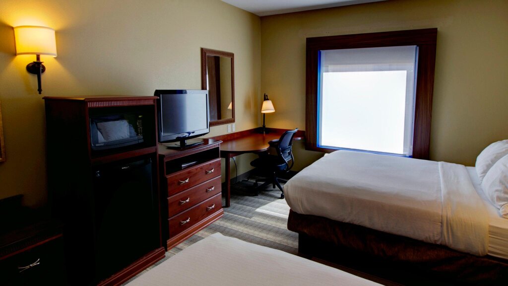 Двухместный номер Standard Holiday Inn Express & Suites Sioux City-South, an IHG Hotel