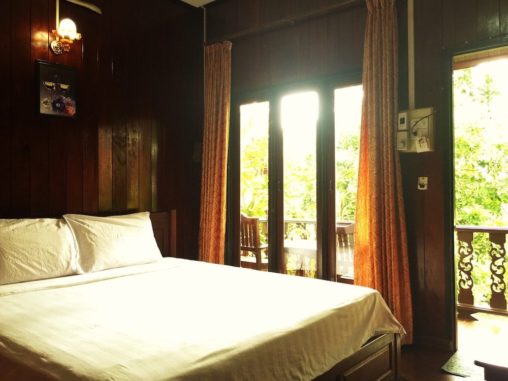 Двухместный номер Standard с балконом Vang Vieng Sunrise View Resort