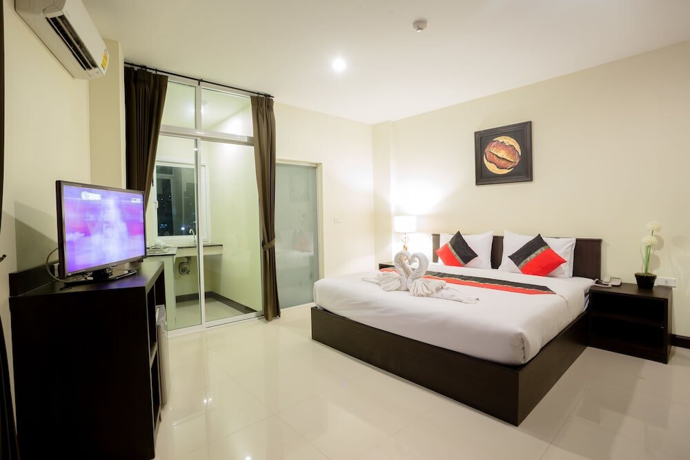 Deluxe Zimmer The Elegant Patong