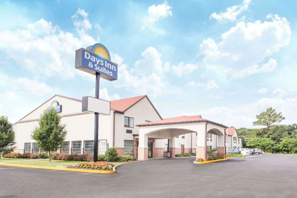 Deluxe Zimmer Days Inn & Suites Seaford