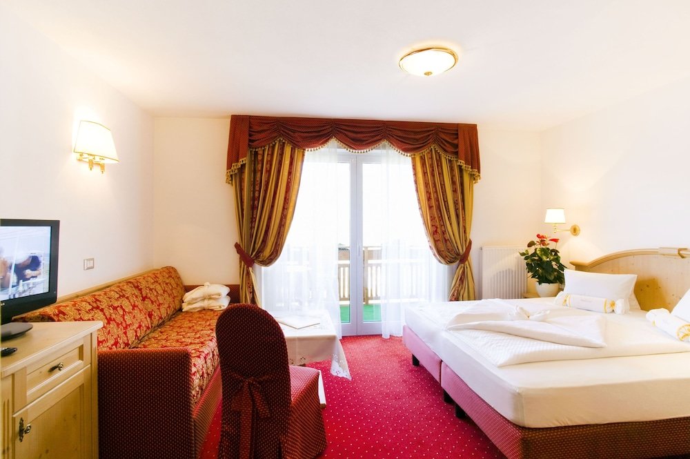 Supérieure double chambre avec balcon et Vue montagne Wellnesshotel Grafenstein