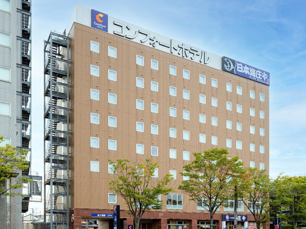 Номер Economy Comfort Hotel Tsubamesanjo