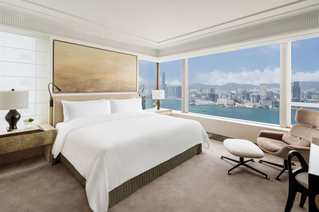 Premier Suite mit Hafenblick Island Shangri-La, Hong Kong
