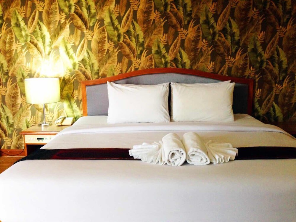 Deluxe Doppel Zimmer mit Balkon JP Emerald Hotel