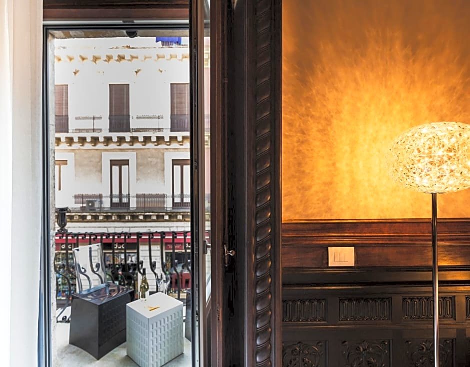 Номер Deluxe с балконом Palazzo Marletta Luxury House Hotel