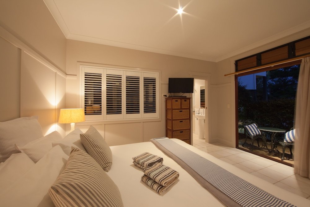 Premium room Cavvanbah Beach Villa