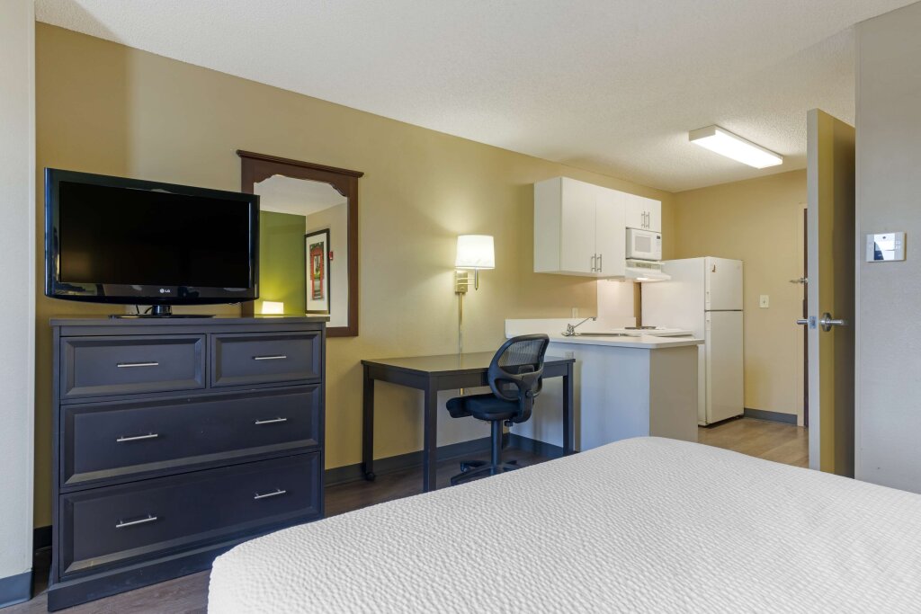 Люкс Extended Stay America Suites - Stockton - March Lane