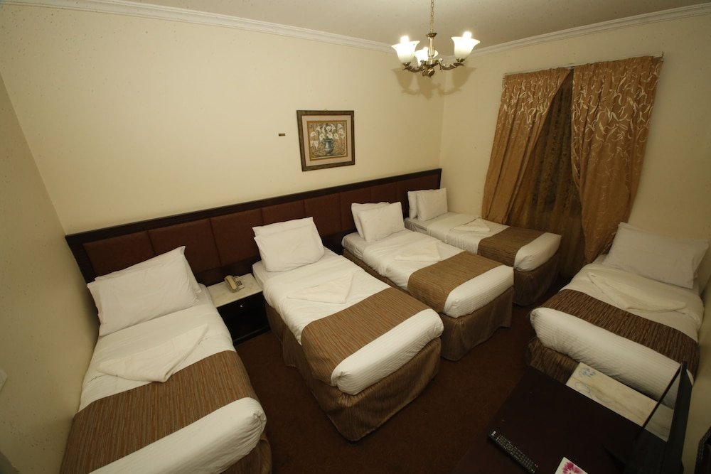 Standard quintuple chambre Riyadh al zahra hotel
