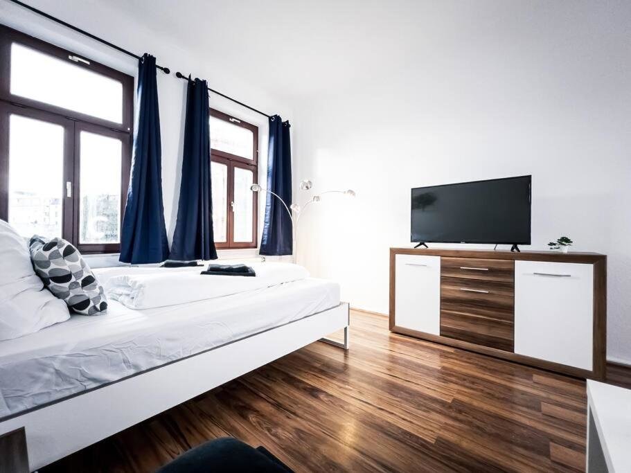 Appartamento 3 camere • Central 3 Bedroom Apt. close to the Arena and Stadium *up to 8 people*