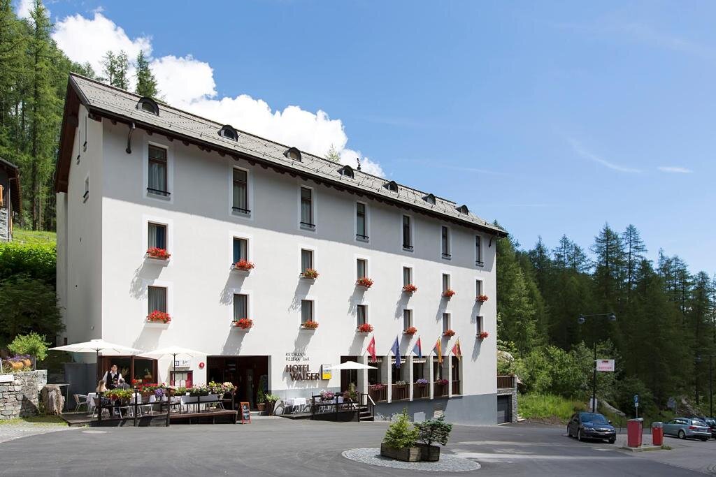 Standard room Hotel Walser