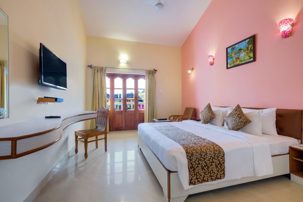 Номер Standard с красивым видом из окна Spazio Leisure Resort, Goa