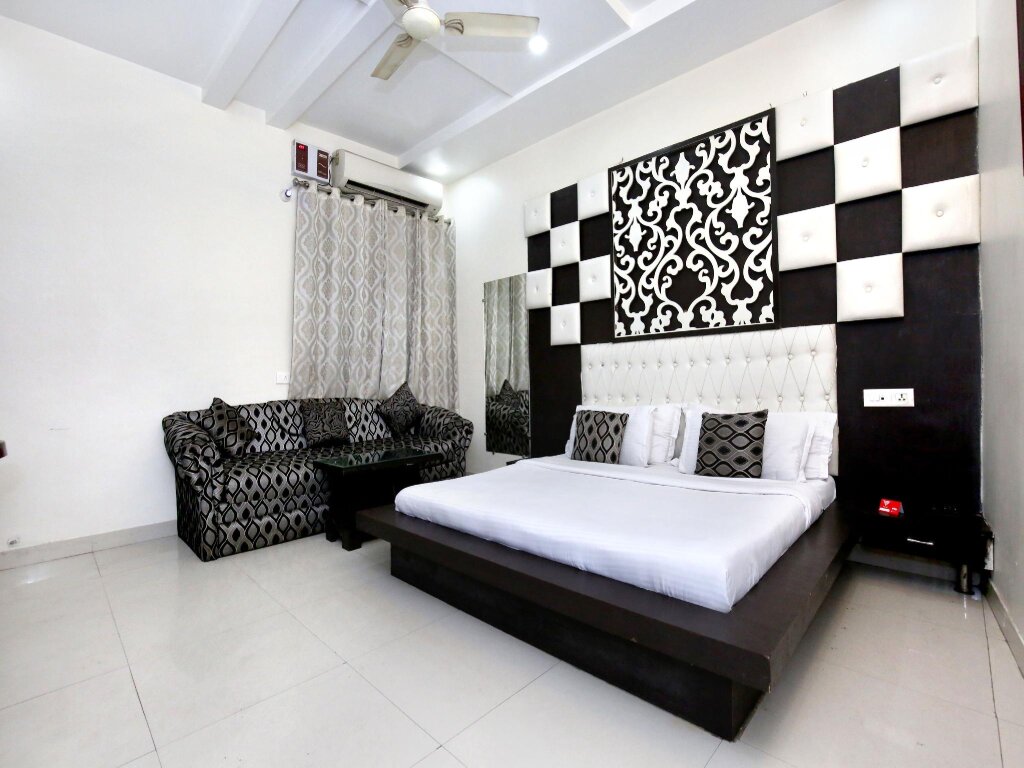 Classic room Collection O Hotel Nayyar