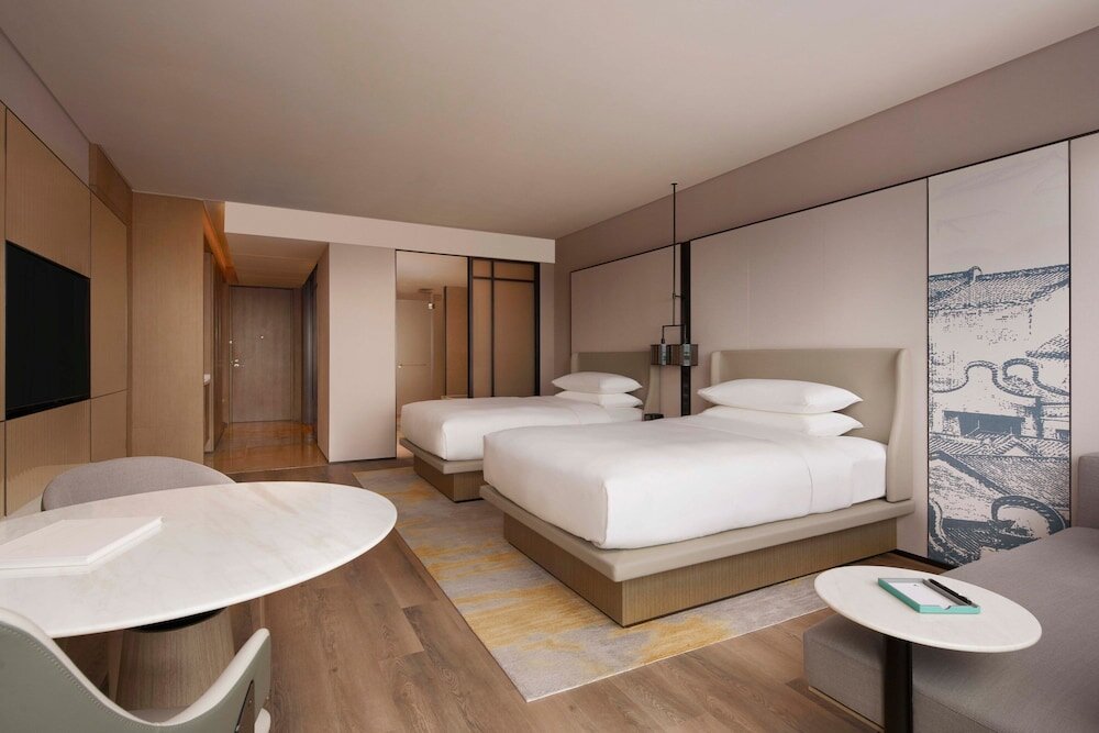 Executive Quadruple room with city view Shantou Marriott Hotel