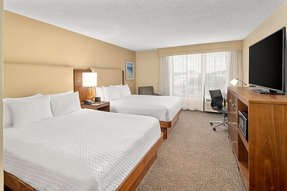 Standard Doppel Zimmer mit Poolblick Doubletree by Hilton Fort Myers at Bell Tower Shops