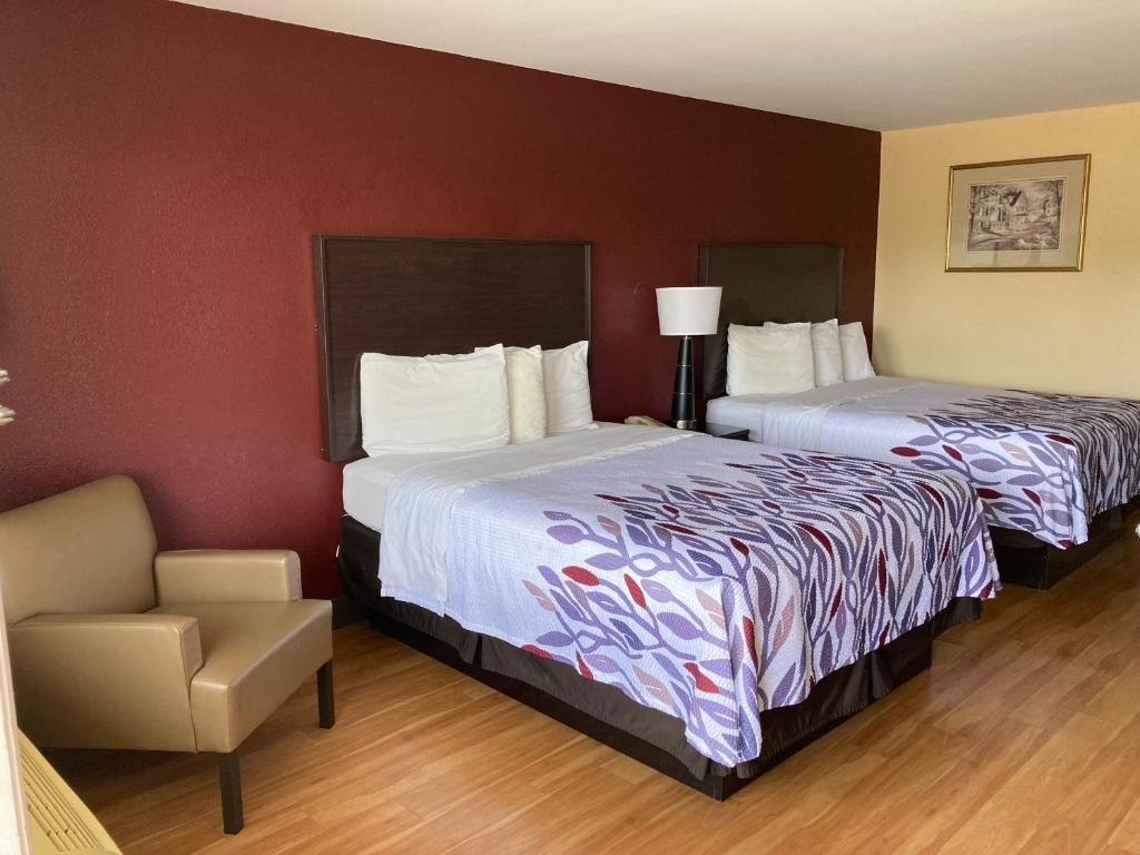 Номер Deluxe Red Roof Inn & Suites Cleveland, TN