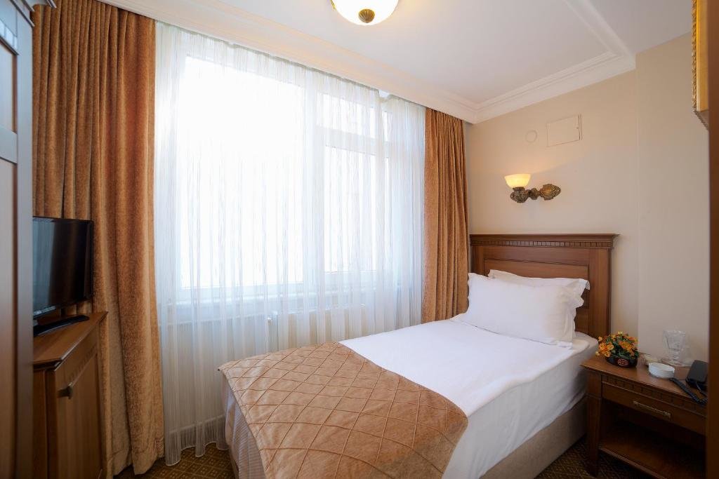 Номер Economy Grand Unal Hotel