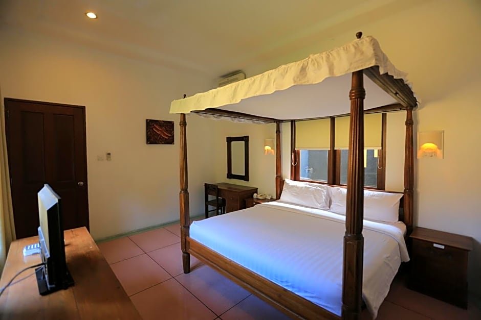 3 Bedrooms Villa Putri Bali Villa
