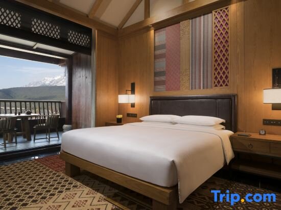 Suite Jinmao Purelax Mountain Hotel Lijiang