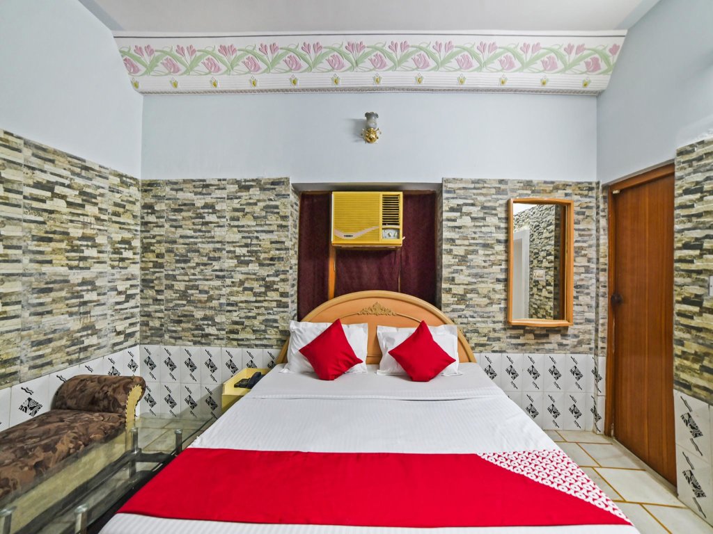 Standard suite OYO 19527 Hotel Babu Heritage