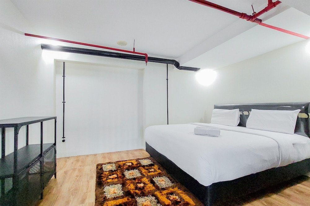 Deluxe Apartment Spacious 2Br Loft At Brooklyn Alam Sutera Apartment