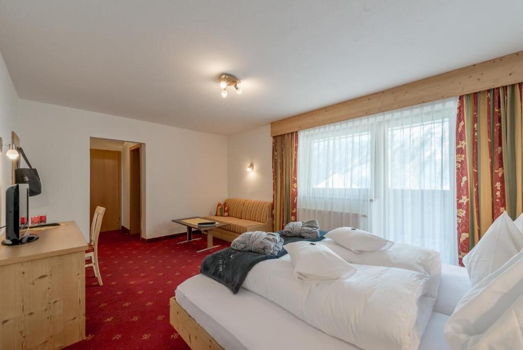 Номер Comfort Hotel Burgstein - alpin & lifestyle