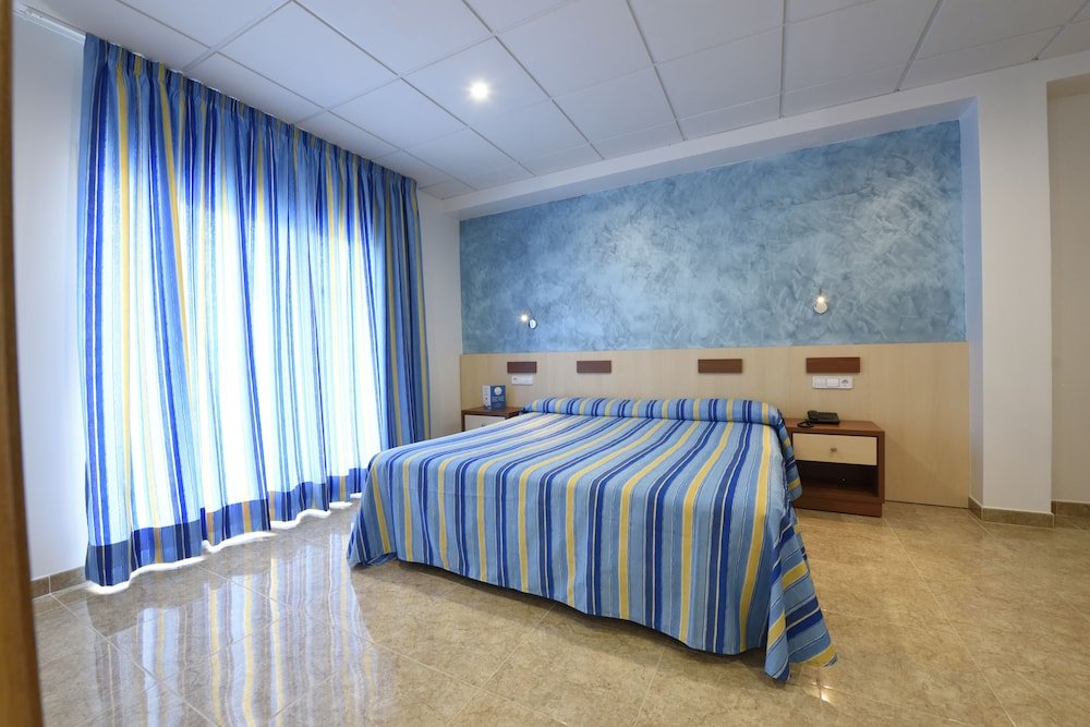 Standard Familie Zimmer mit Balkon Hotel Internacional