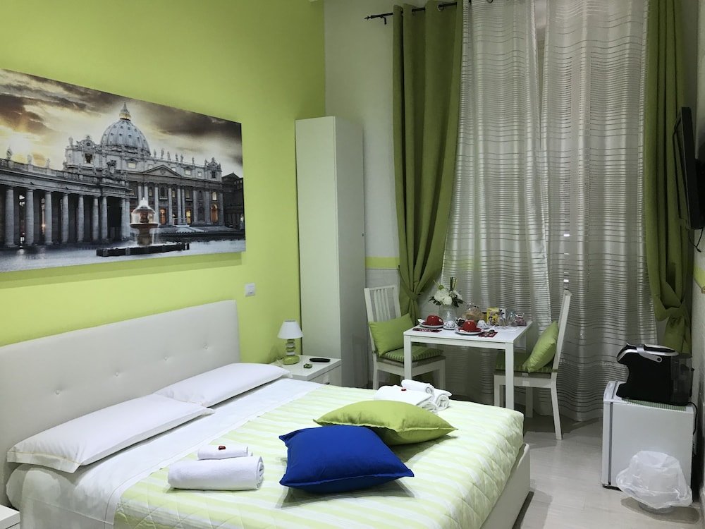 Camera Luxury Vatican City Holidays Guesthouse