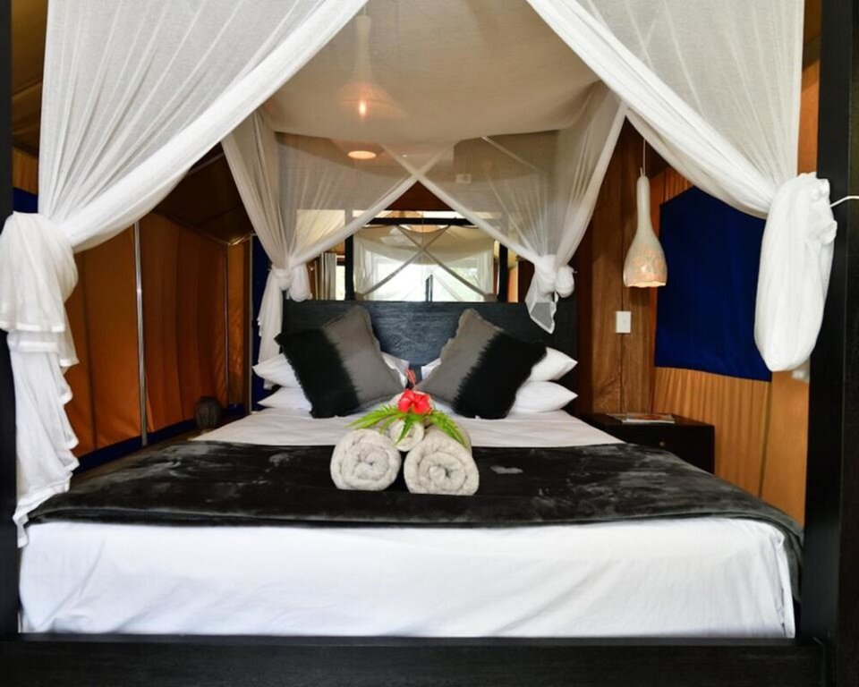 Zelt 1 Schlafzimmer mit Meerblick Turtle Bay Lodge