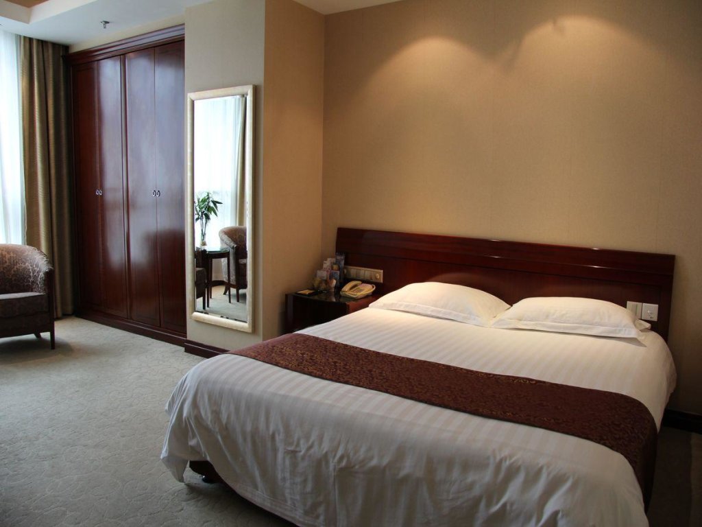 Superior Double room Jinrong International Hotel