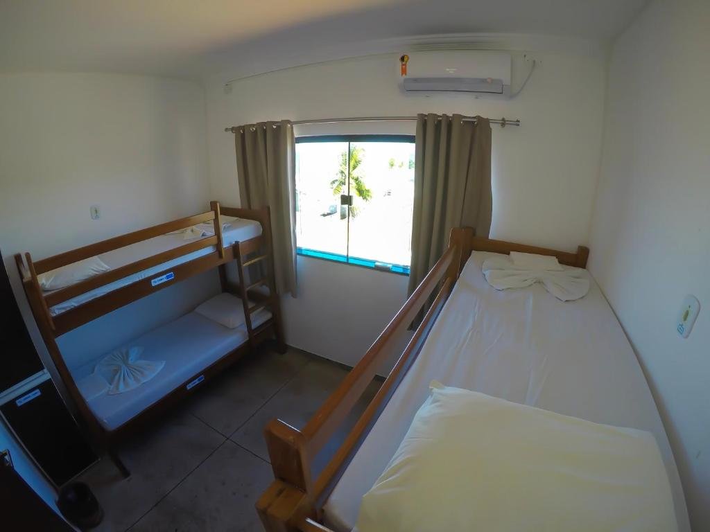 Кровать в общем номере Maraga Beach Hostel