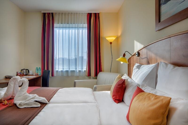 Standard Double room Amedia Express Prague, Trademark Collection
