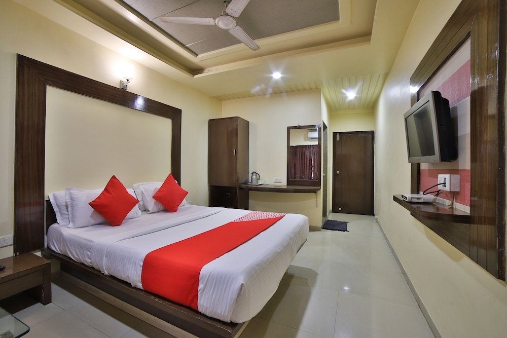 Двухместный номер Standard c 1 комнатой с балконом Capital O Hotel Kalash Residency