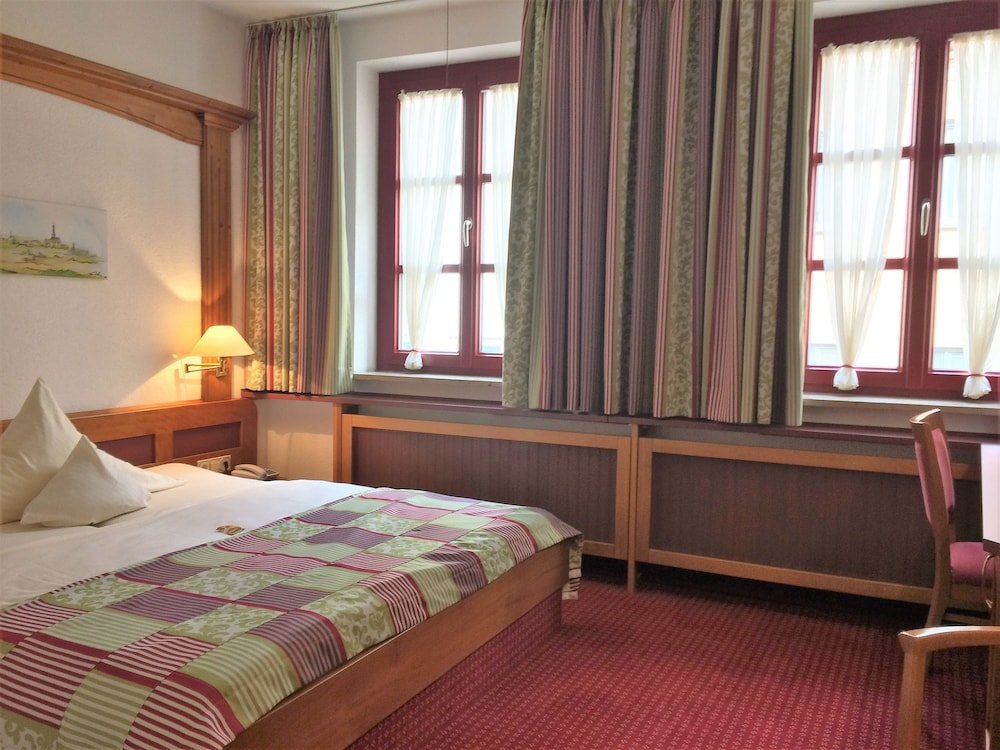 Standard Double room with city view Hotel Augsburger Hof