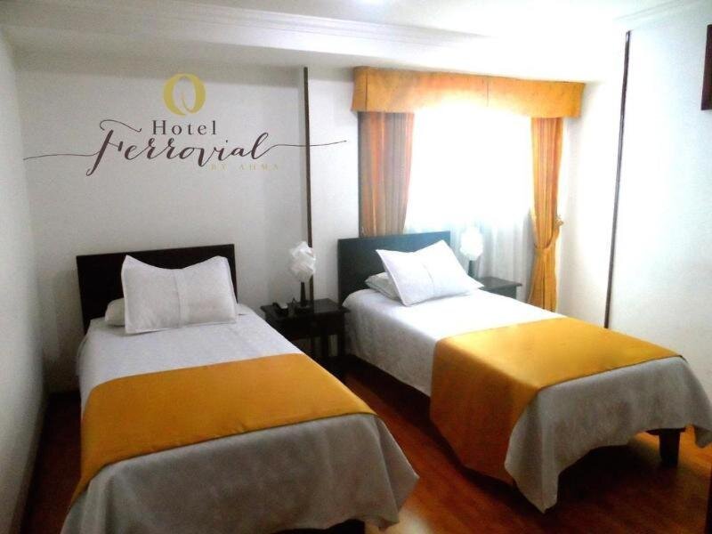 Standard room Hotel Ferrovial Corferias
