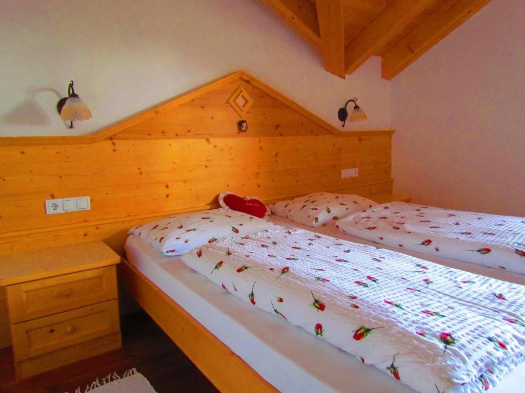 Standard Doppel Zimmer mit Bergblick Hotel Pension Odles