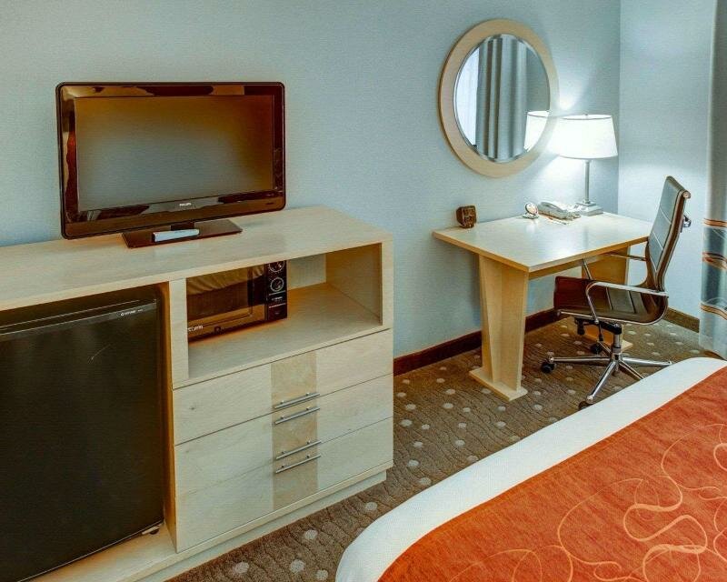Standard Double room Comfort Suites Pittsburgh Airport